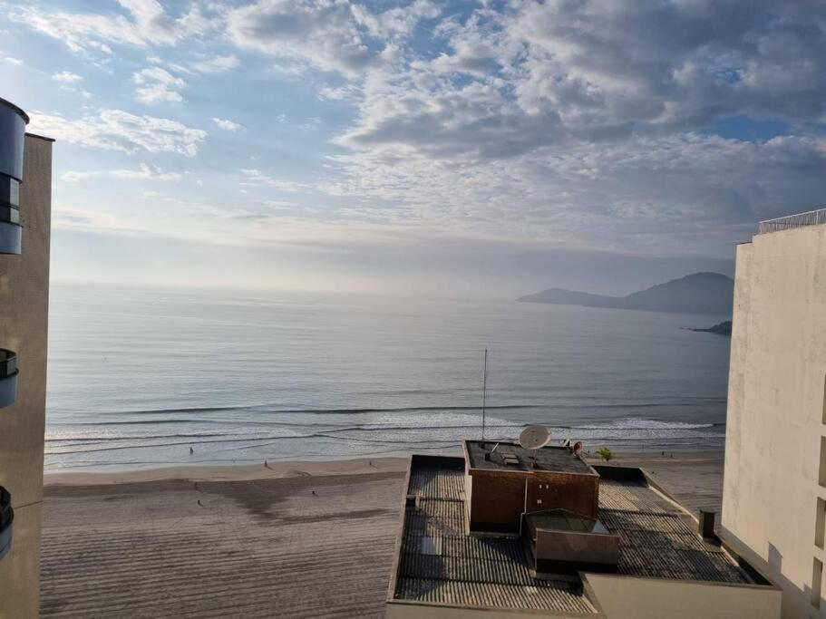 Apartamento Vista Mar Em Balneario Camboriu